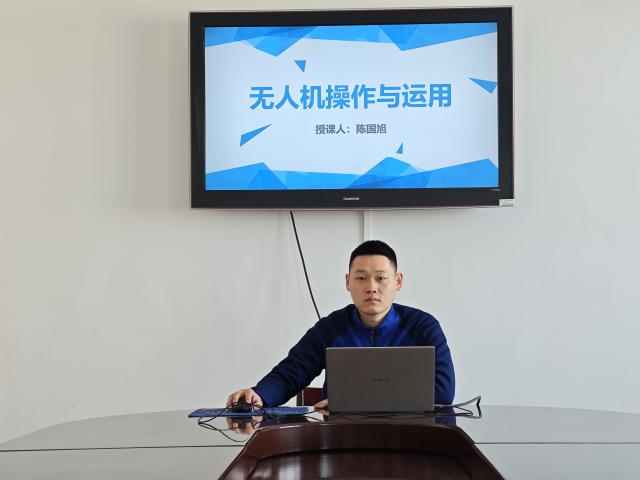 图1.jpg
