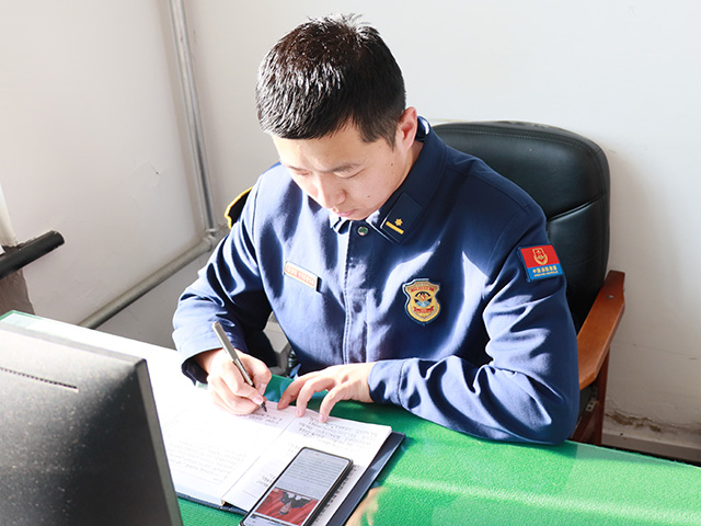 1带头领学.JPG