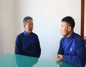 2.谈心交流.jpg