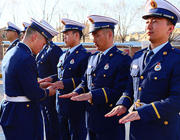 2严抓细节.JPG